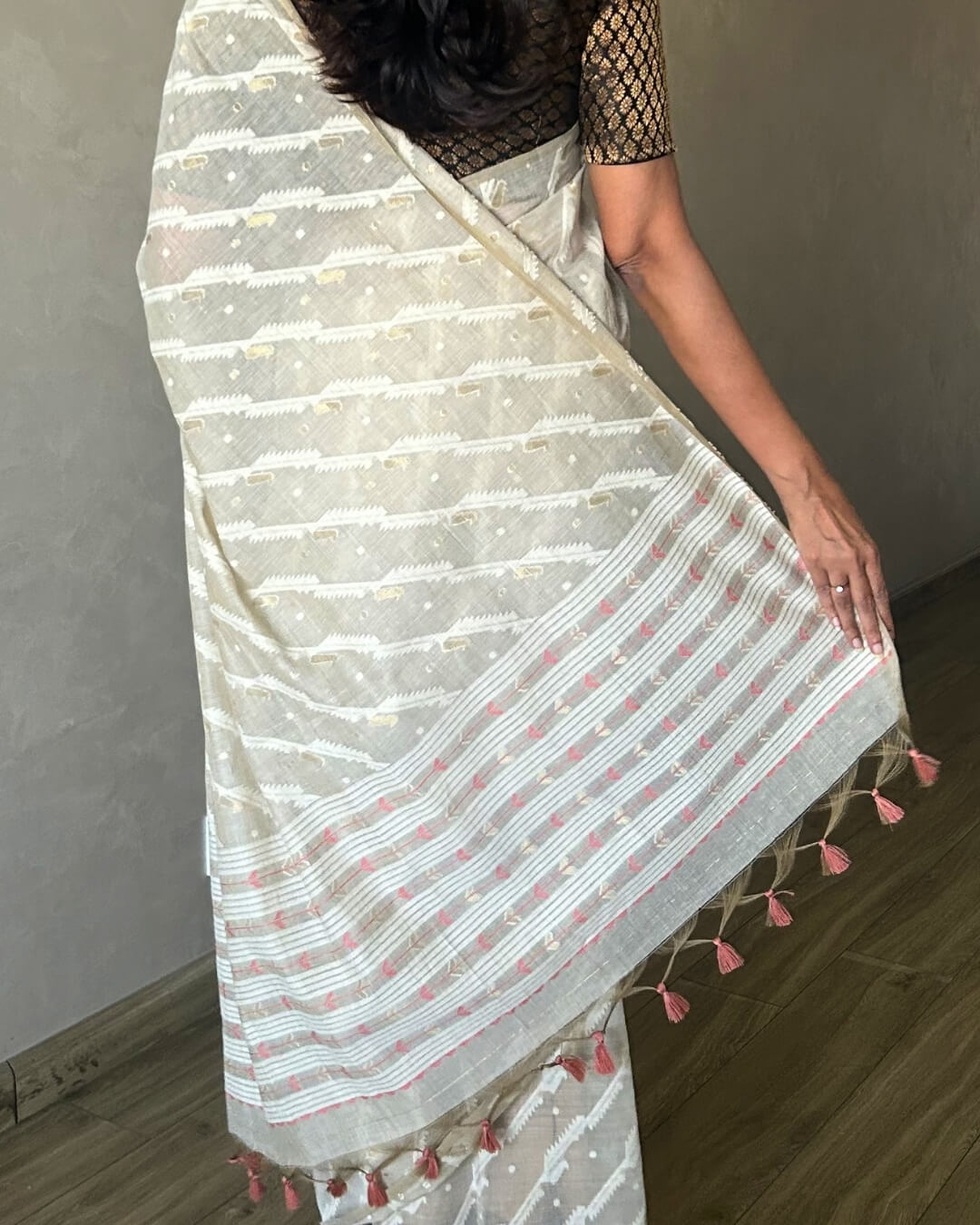 Vanya Ivory Saree
