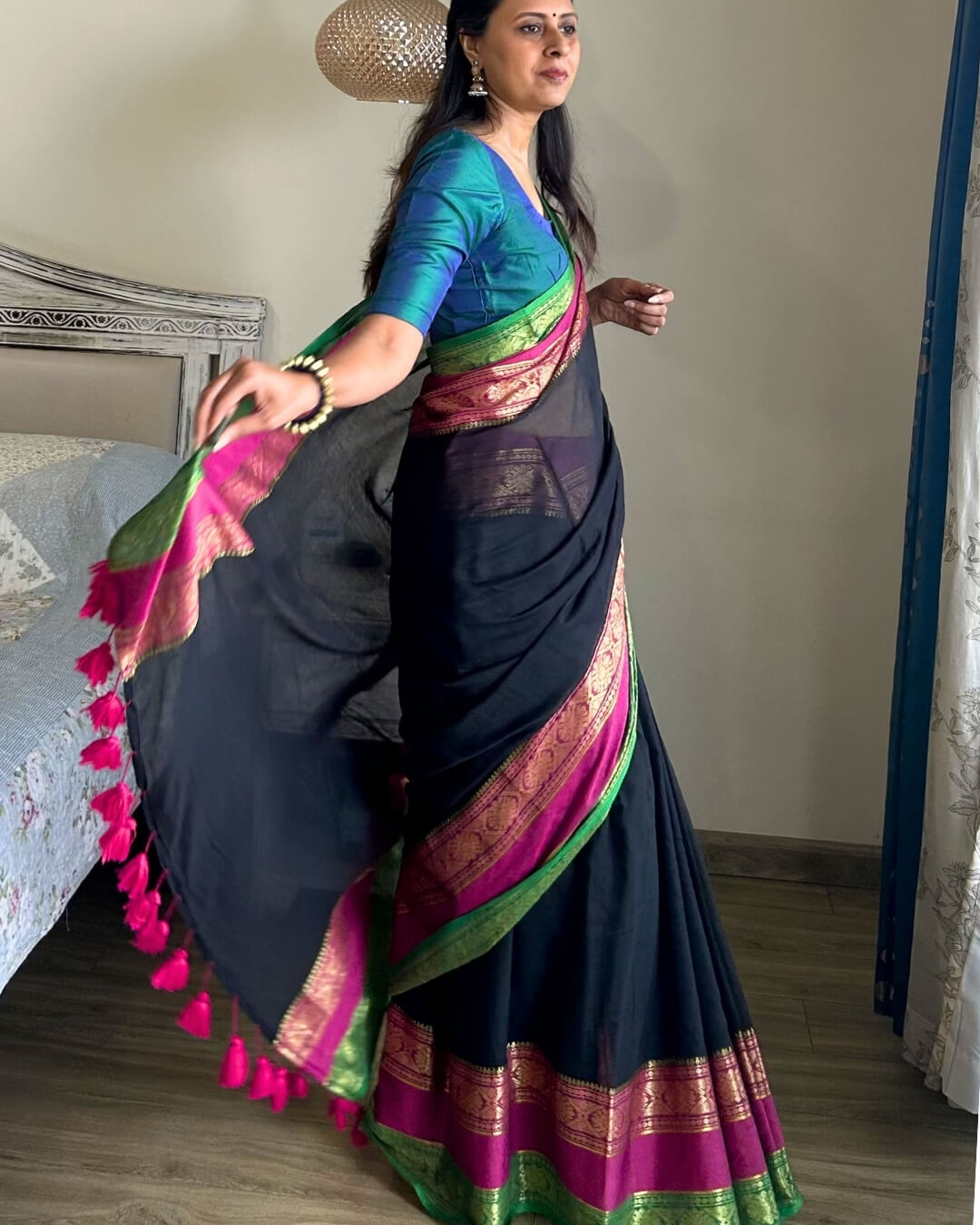 Nishigandha Mulmul Saree with Kanchi Border