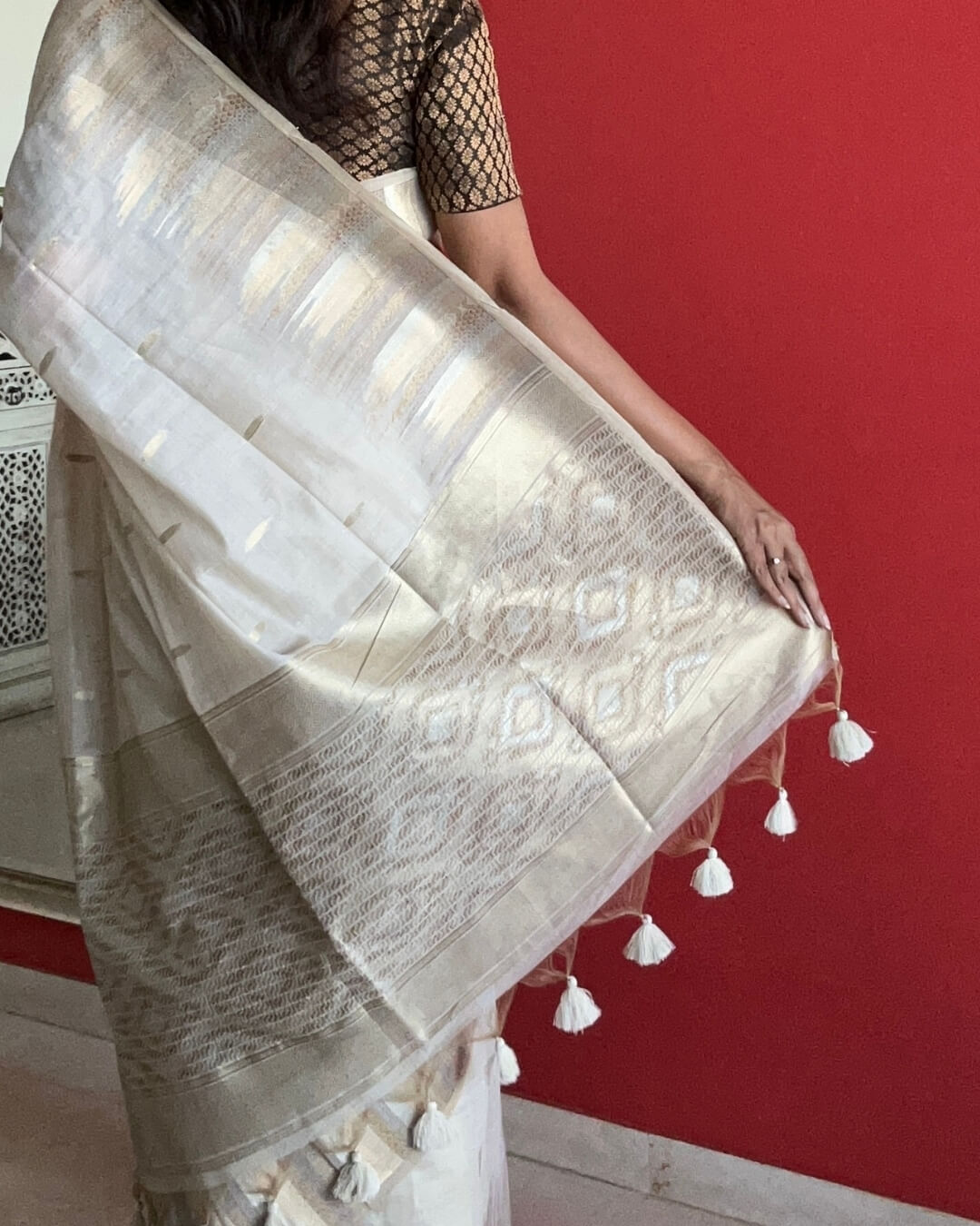 Aarohi Ivory Saree