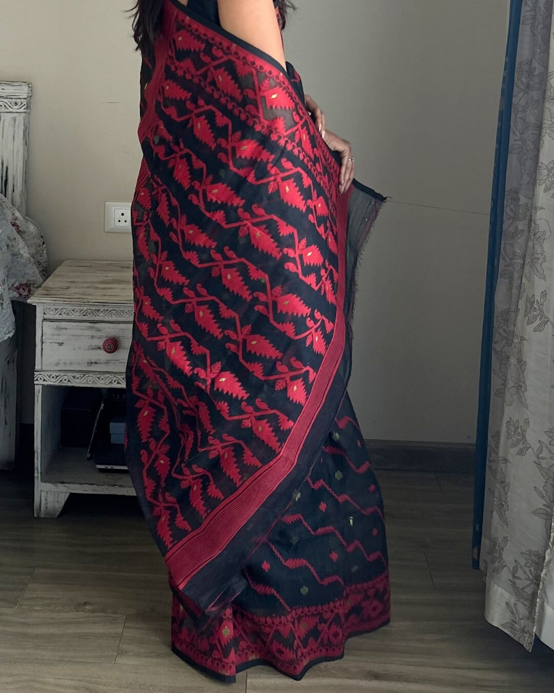 Rohini Black red Jamdani Cotton Saree