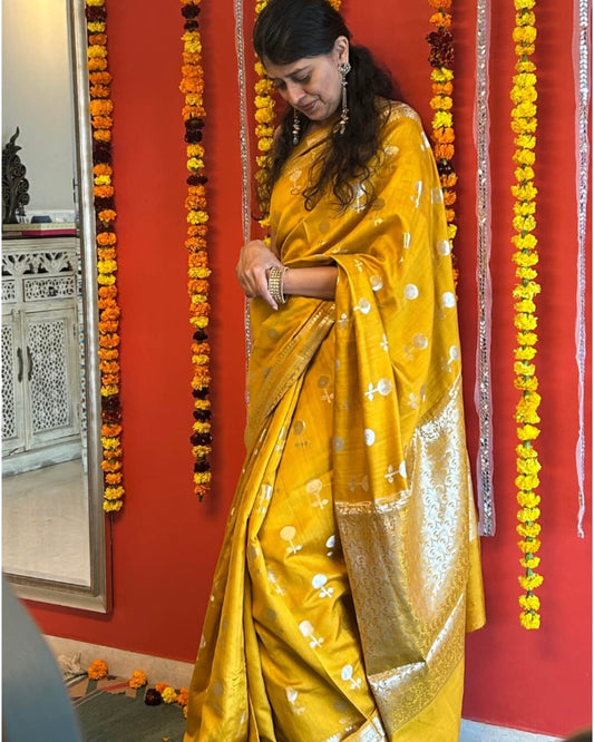 Noor Mustard Yellow Sona-Rupa Banarsi Saree