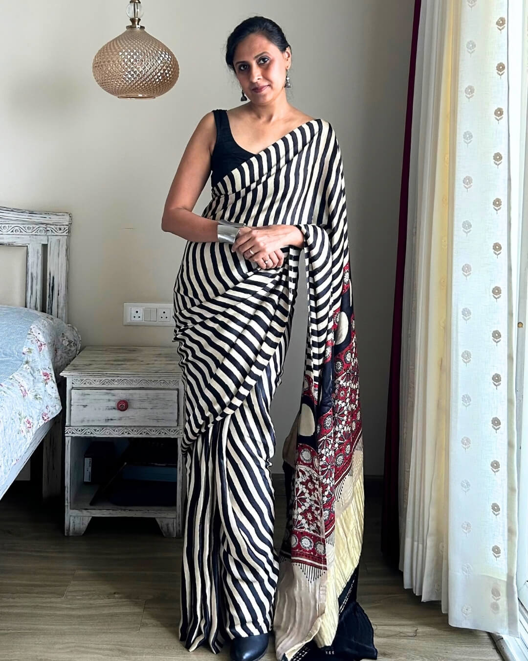 B&W Gaji Silk