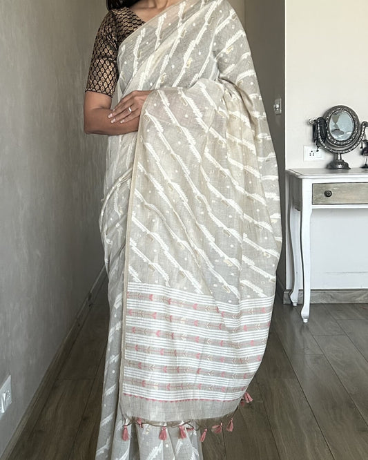 Vanya Ivory Saree
